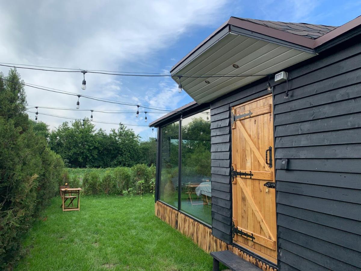 Tu&Ya Cabins Agigea Bagian luar foto